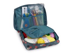 Sada háčků a pomůcek na háčkování v pouzdře