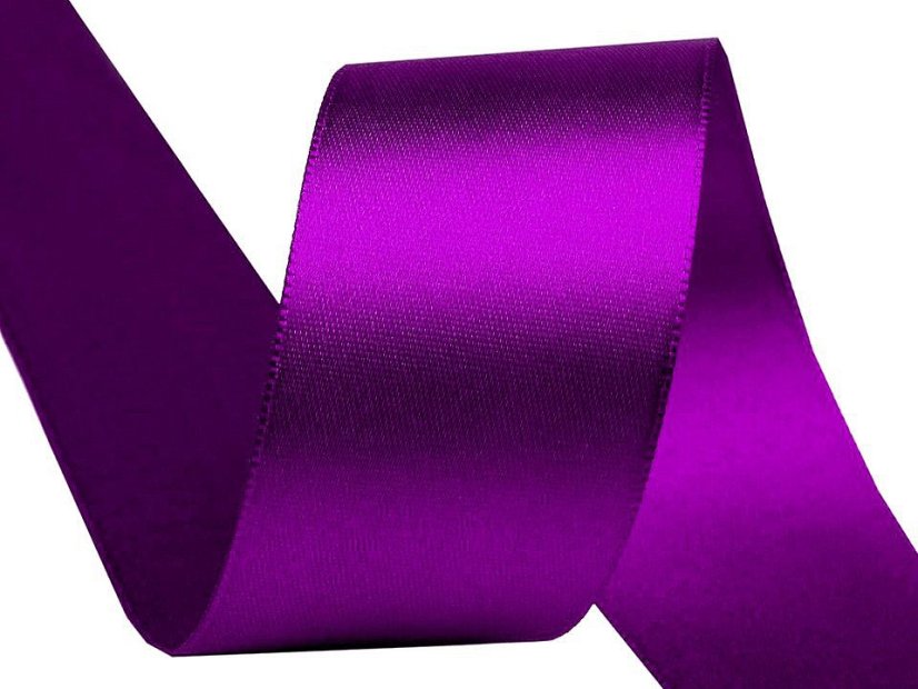 Atlasová stuha oboulící šíře 40 mm