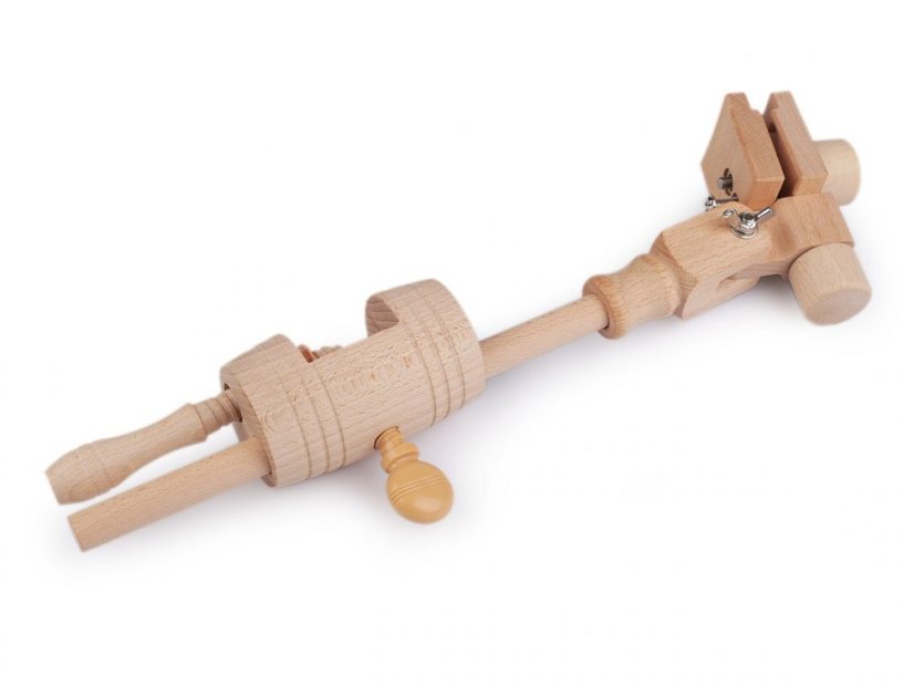 Stolní stojan pro upevnění kruhu na vyšívání