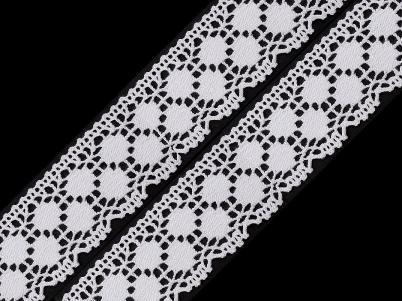 Bavlněná krajka šíře 43 mm paličkovaná Bavlněná krajka šíře 43 mm paličkovaná