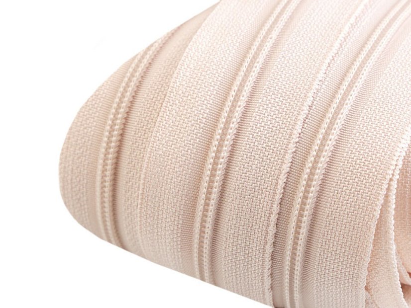 Zip spirálový šíře 3 mm metráž pro jezdce typu BX
