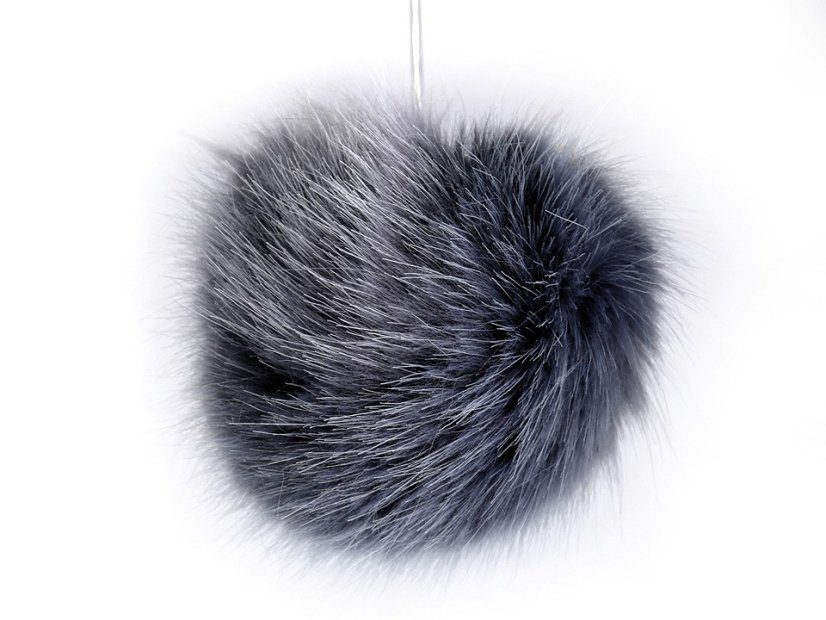 Kožešinová bambule na čepici Ø7-9 cm