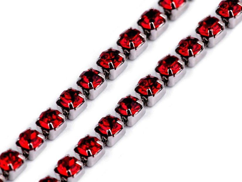 Štrasový prýmek / borta šíře 2,4 mm