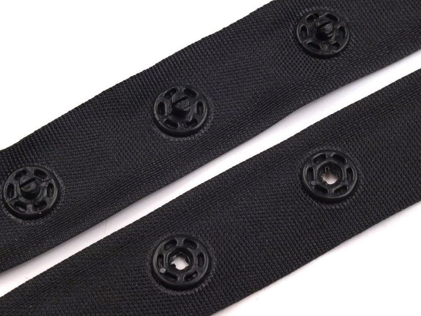 Zapínání na body šíře 18 mm