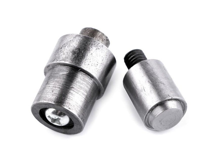 Piston k nýtování lesklých průchodek vnitřní Ø12 mm